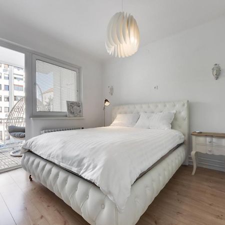 Amazing Apartment In Downtown מריבור מראה חיצוני תמונה